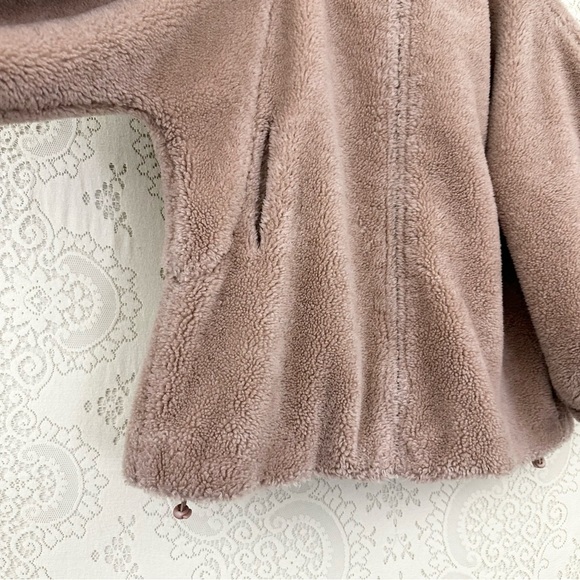 ASM ANNA Australian Wool Oversized Teddy Jacket with Hoodie - Picture 5 of 16